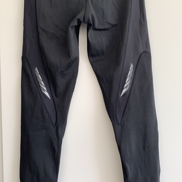 CW-X women’s compression pants - Picture 6 of 7